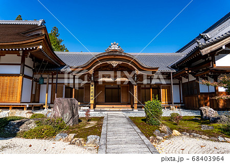岐阜県多治見市　虎渓山永保寺の中にある専門道場 68403964