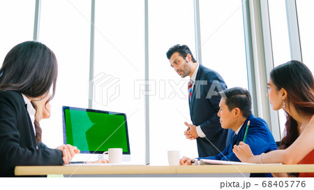 Business people in the conference room with green screen 68405776