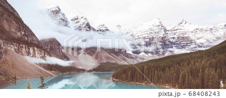 Moraine lake Moraine lake 68408243