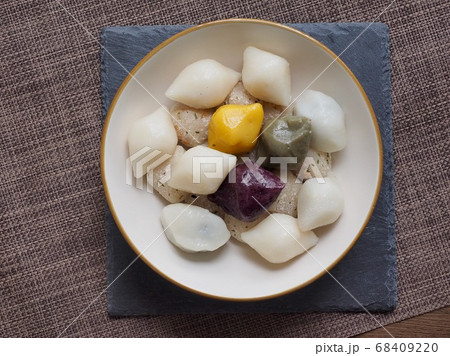 ソンピョン 餅 お菓子 68409220