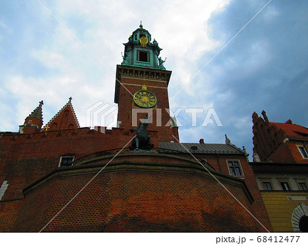 ヴァヴェル城 68412477