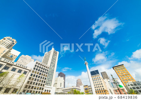 Union Square in San Francisco 68419836