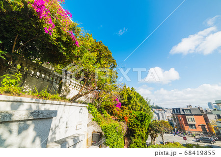 Russian Hill in San Francisco 68419855