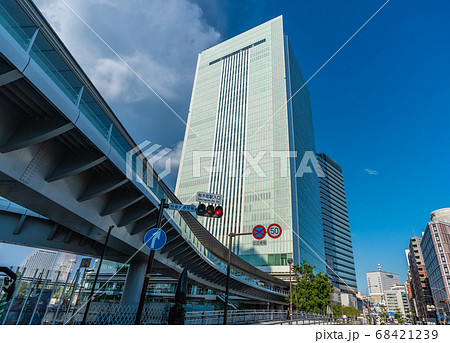 日本の横浜都市景観　横浜市役所新庁舎などを望む 68421239