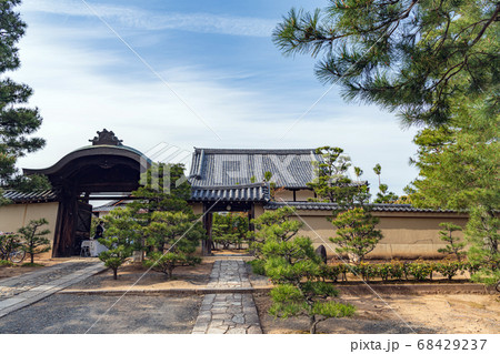 大覚寺 総見院 正門 大覚寺 総見院 正門 68429237