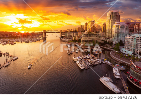 View of Burrard Bridge and False Creek in Downtown Vancouver, British Columbia, Canada. 68437226