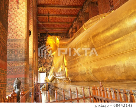 タイ王宮寺院 黄金の涅槃像でで知られるワットポー タイ王宮寺院 黄金の涅槃像でで知られるワットポー 68442143