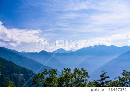 (長野県)しらびそ高原から眺める南アルプス (長野県)しらびそ高原から眺める南アルプス 68447373