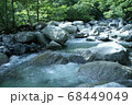 渓谷 68449049