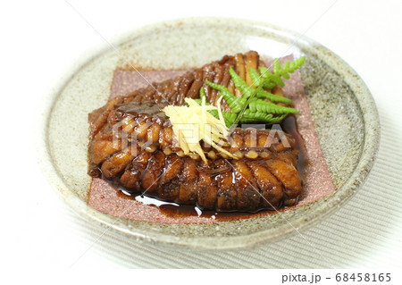 煮魚、かすべの煮つけ 68458165