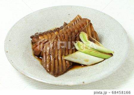 煮魚、かすべの煮つけ 煮魚、かすべの煮つけ 68458166