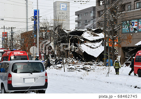 ガス爆発 68462745