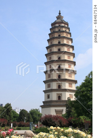 中国　河北省　定州市　開元寺塔 68467534