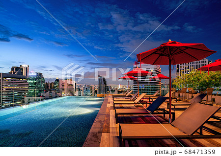 View point from rooftop of hotel in Bangkok city 68471359