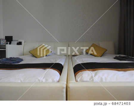 ホテルのウォーターベッド ホテルのウォーターベッド 68471403