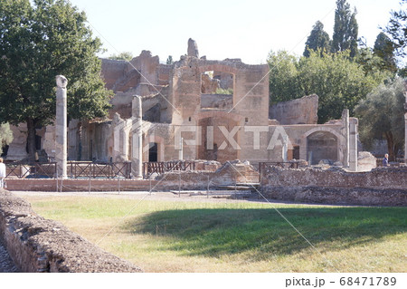 世界遺産の街並み・イタリア・チボリ・びっらアドリアー 世界遺産の街並み・イタリア・チボリ・びっらアドリアー 68471789