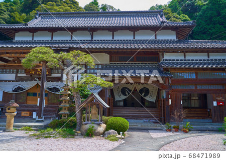 島根県松江市玉造温泉のおしろい地蔵で知られる清巌寺(せいがんじ) 島根県松江市玉造温泉のおしろい地蔵で知られる清巌寺(せいがんじ) 68471989