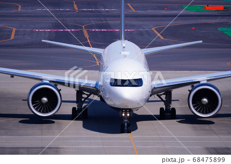 スポットインするトリプルセブン 68475899