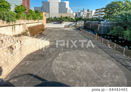 目黒川の船入場調節池と川の資料館 68483465