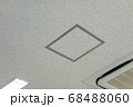 食堂の天井 68488060