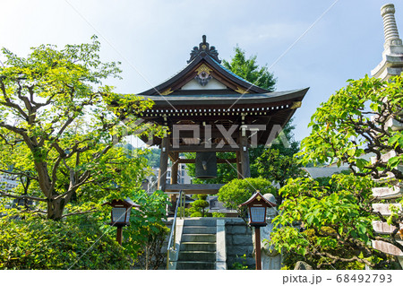 聖蹟桜ヶ丘　観蔵院瑠璃光会館の鐘 68492793