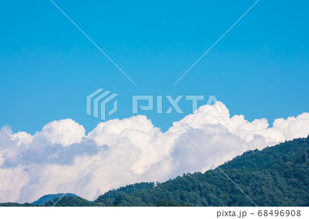 (山梨県-風景)富士川から見る黒岳側風景2 68496908