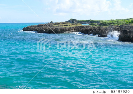 伊良部島の海(宮古島) 伊良部島の海(宮古島) 68497920