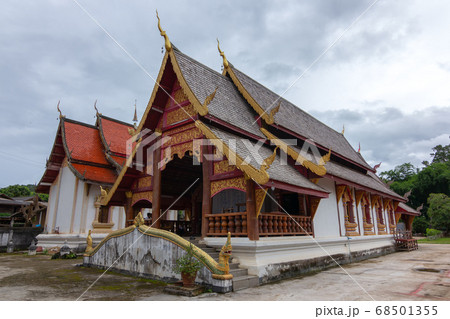 Wat Kong kan,A beautiful old temple in the middle of the valley in Mae Chaem District, Chiang Mai Province. Northern Thailand  68501355