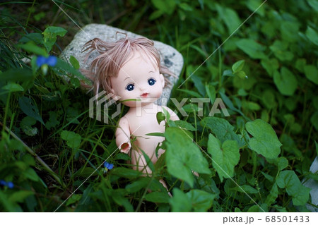 捨てられた人形 捨てられた人形 68501433