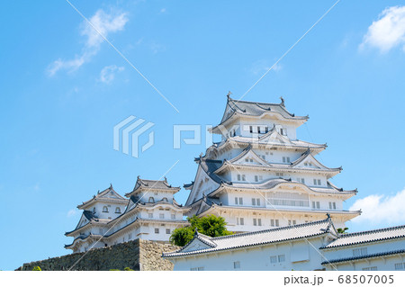 青空と夏の姫路城 青空と夏の姫路城 68507005