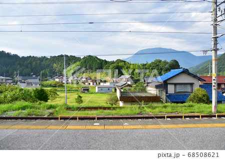米原駅から尾張一宮駅までの東海道本線車窓からの風景 68508621