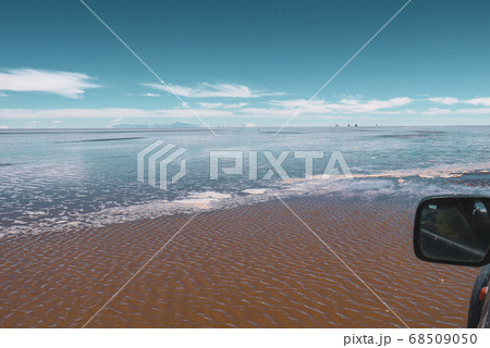 Vehicle tours for salt flats in Salar de Uyuni desert in Bolivia Vehicle tours for salt flats in Salar de Uyuni desert in Bolivia 68509050