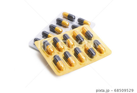 blister of pills isolated 68509529
