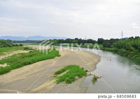 石山駅から米原駅までの琵琶湖線車窓からの風景 68509683