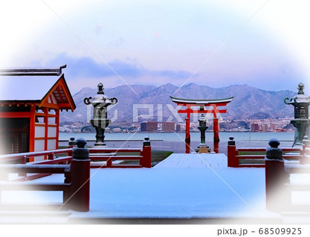 雪の宮島 68509925