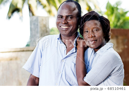 young romantic couple hugging and happy 68510461