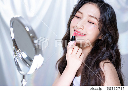女性 女 女の子 68512715