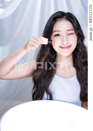 女性 女 女の子 68512722
