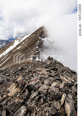 ミスト山の景色 ミスト山の景色 68513866
