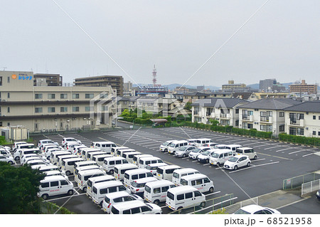 坂出駅から岡山駅までの瀬戸大橋線車窓からの風景 68521958