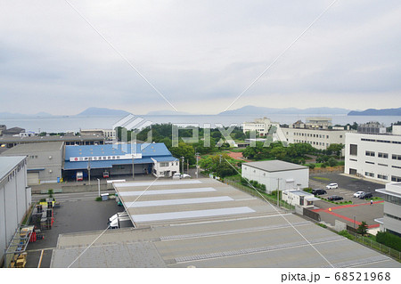 坂出駅から岡山駅までの瀬戸大橋線車窓からの風景 68521968