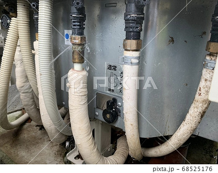 エコミュート配管からの水漏れ故障でお風呂に入れない！ 68525176