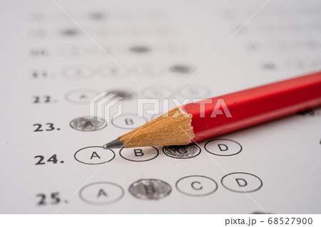 Answer sheets with Pencil drawing fill to select 68527900