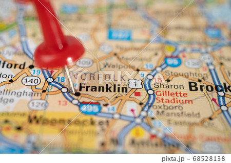 Franklin, Tennessee, road map with red pushpin 68528138