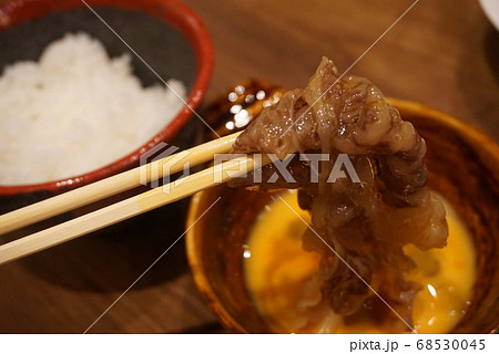 すき焼き すき焼き 68530045