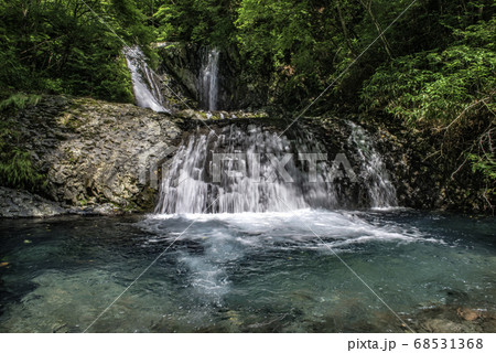 木曽町　こもれびの滝　油木美林 68531368