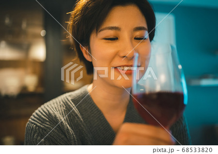 30代女性ライフスタイル 68533820