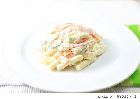 おいしいマカロニサラダ 68535741