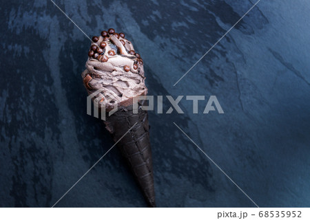 Double Chocolate Ice Creams with Black Waffle Double Chocolate Ice Creams with Black Waffle 68535952