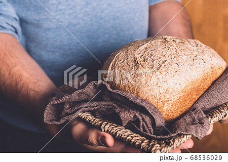 Homemade wholemeal bread Homemade wholemeal bread 68536029